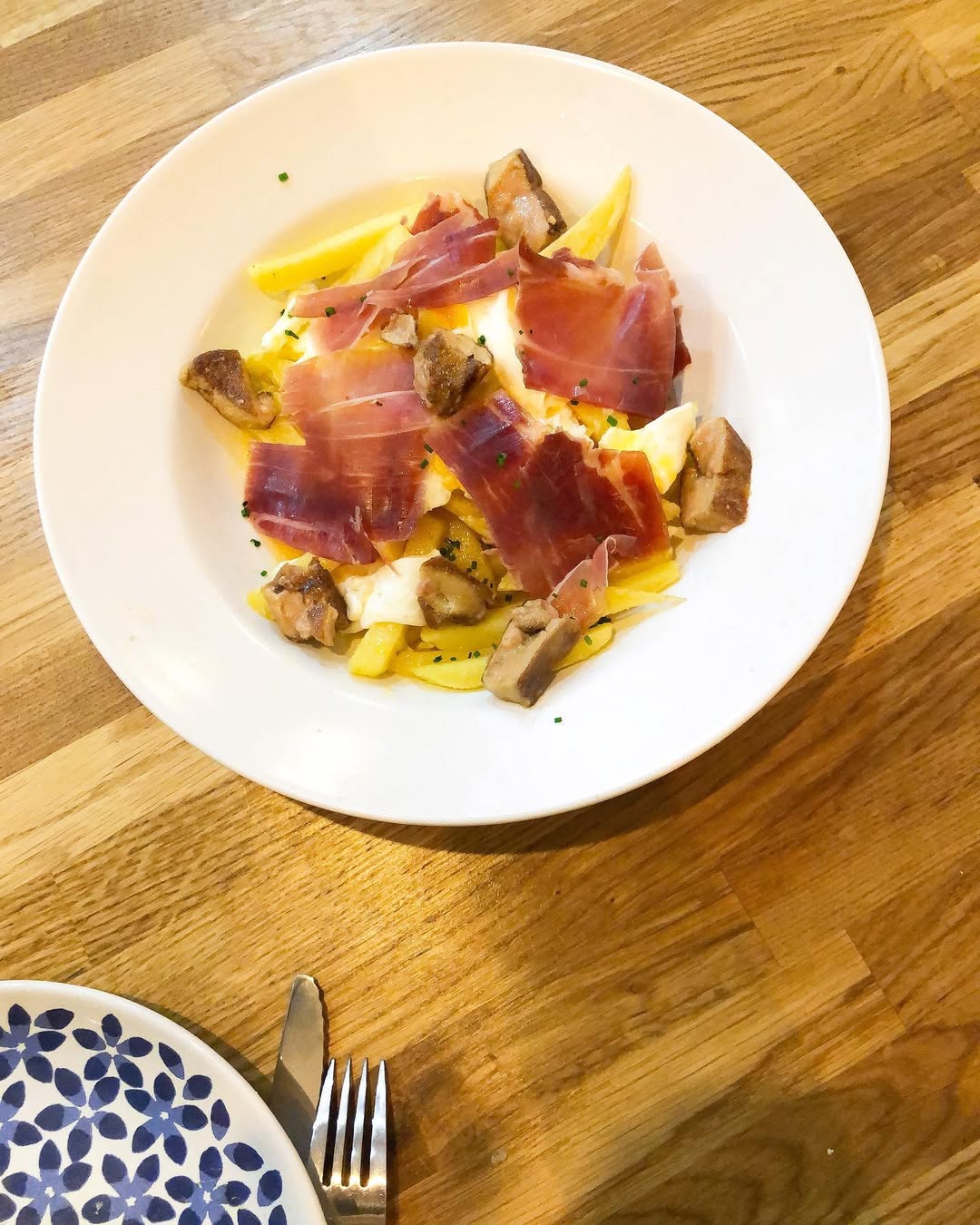 2019-12-31_12-21-59_UTC