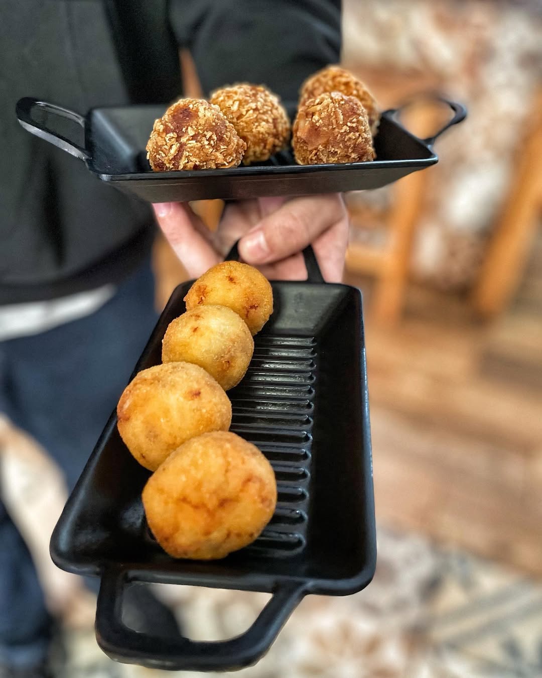 2023-04-18_11-25-00_UTC