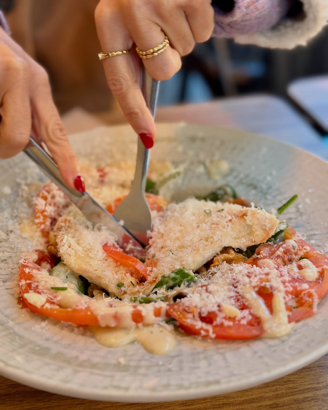 2025-04-04_18-18-28_UTC_1