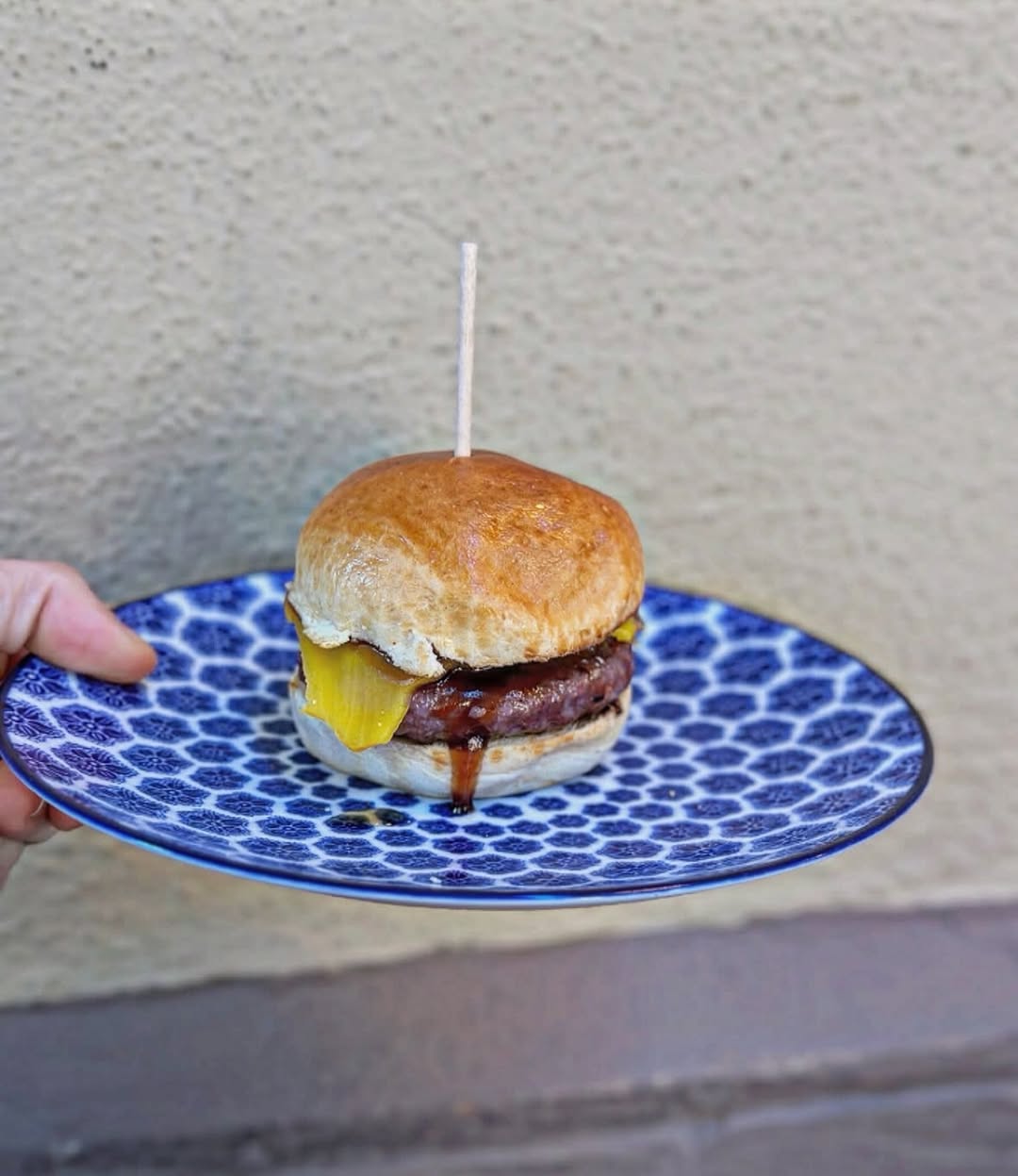 2025-06-27_12-07-09_UTC